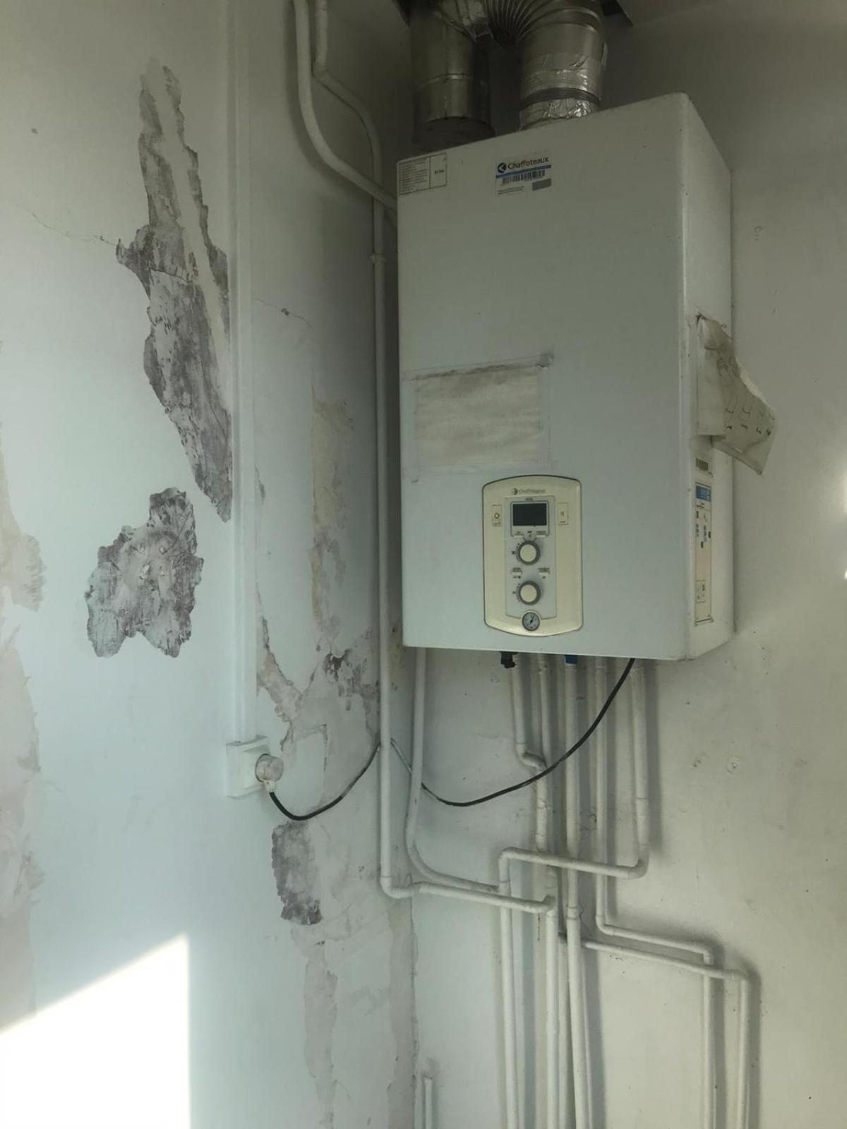 Chambres meublées chez l'habitant dans appartement proche gare sncf Creil Exterior foto
